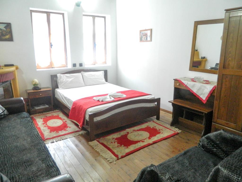 Guesthouse Klearchos Палеос Пантелеймон Екстериор снимка