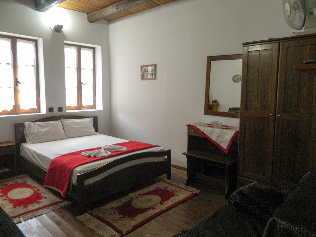 Guesthouse Klearchos Палеос Пантелеймон Екстериор снимка
